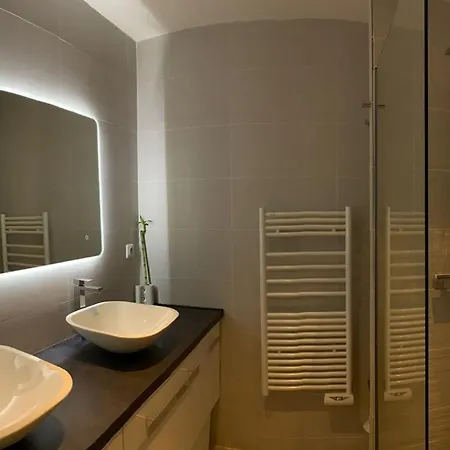 2 Pieces,cannes, Le Merival * Cannes